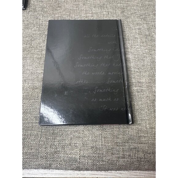 Stephenie Meyer Twilight Saga Journal Set With Decorative Tin Includes 3 Journa - Picture 7 of 16